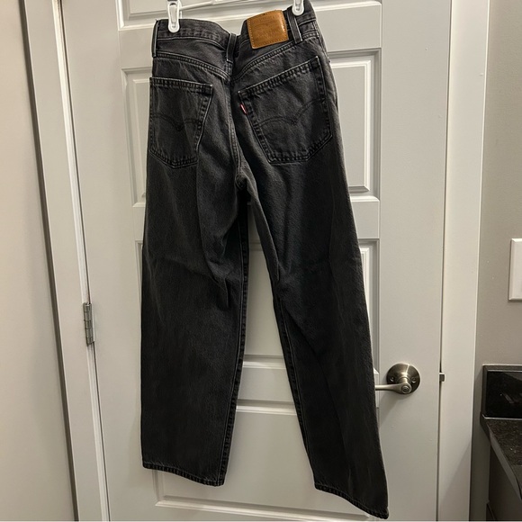 LEVIS BAGGY DAD JEAN SIZE 26” WAIST 30” INSEAM IN COLOUR BOOT BARN STONE - Picture 10 of 12